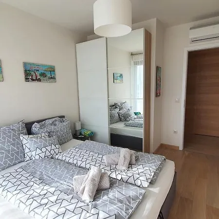 Apartment Silver Delux