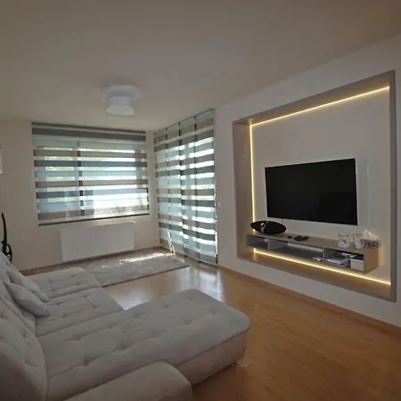 Silver Delux Apartment Balatonfured
